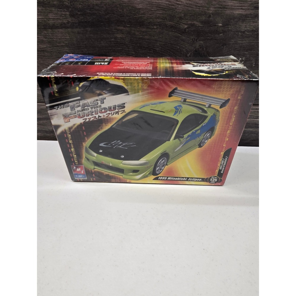 AMT Ertl The Fast and the Furious 1995 Mitsubishi Eclipse 1:25 Model‎ Kit 38440